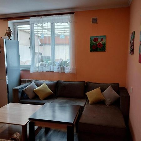 Like Home Guesthouse & Tours Erevan Exterior foto