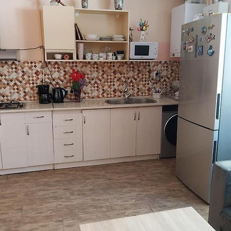 Like Home Guesthouse & Tours Erevan Exterior foto